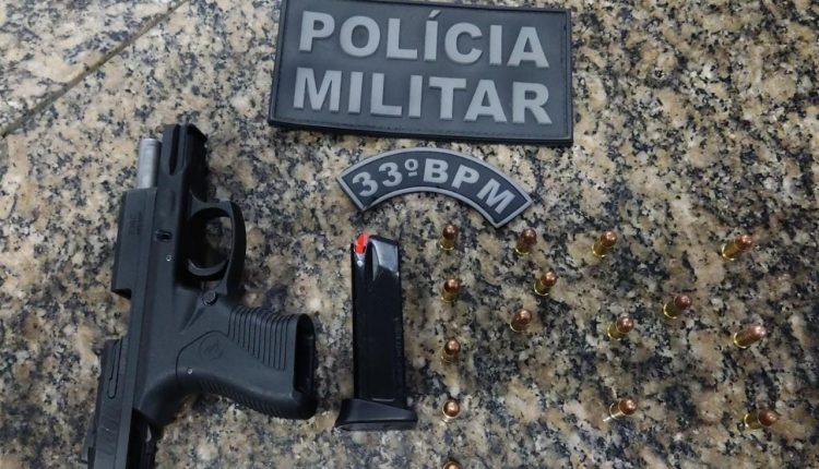 Policiais do 33° Batalhão em Colinas conduz homem por porte ilegal de arma de fogo.