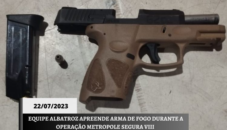 Polícia Militar apreende arma de fogo em com suspeito em lava jato na estrada de Ribamar