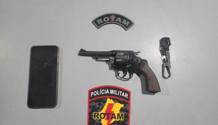 ROTAM apreende arma de fogo e recupera celular roubado no Maiobão