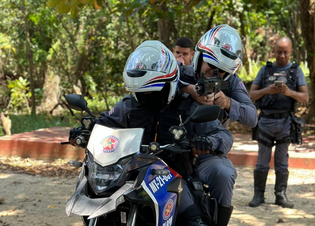 POLICIAIS DO 9º BATALHÃO PM RECEBEM INSTRUÇÃO E CAPACITAÇÃO DO 1° BATALHÃO DE MOTOPATRULHAMENTO TÁTICO DA PMMA