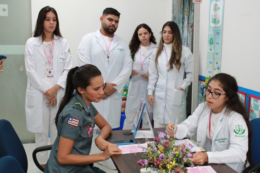 PMMA promove ação de saúde alusiva à campanha Outubro Rosa