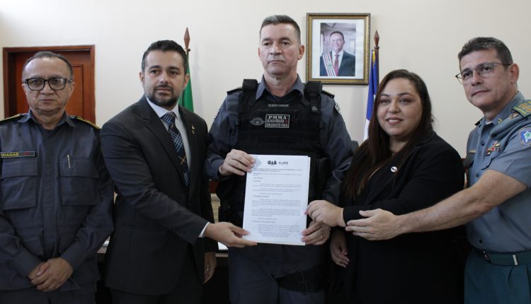 Comandante geral recebe visita do presidente da OAB-MA