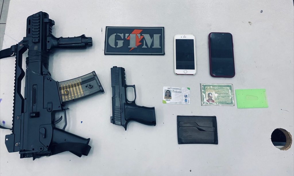 Polícia Militar prende assaltantes de ônibus com duas armas de fogo falsas em São Luís