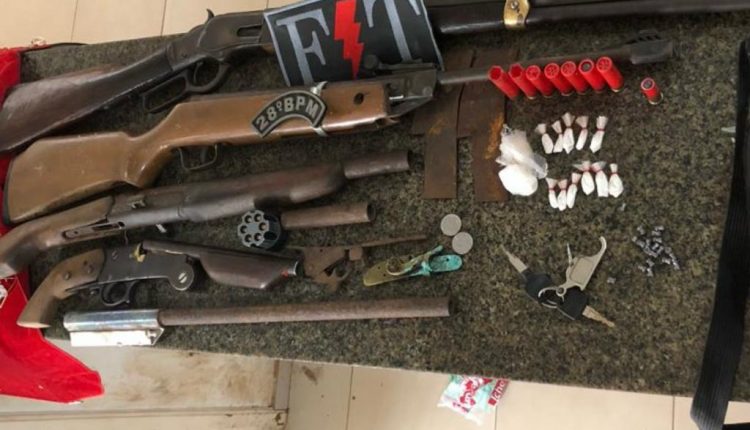 Polícia Militar prende homem com arsenal de armas e munições durante Operação Paz em Itapecuru-Mirim   