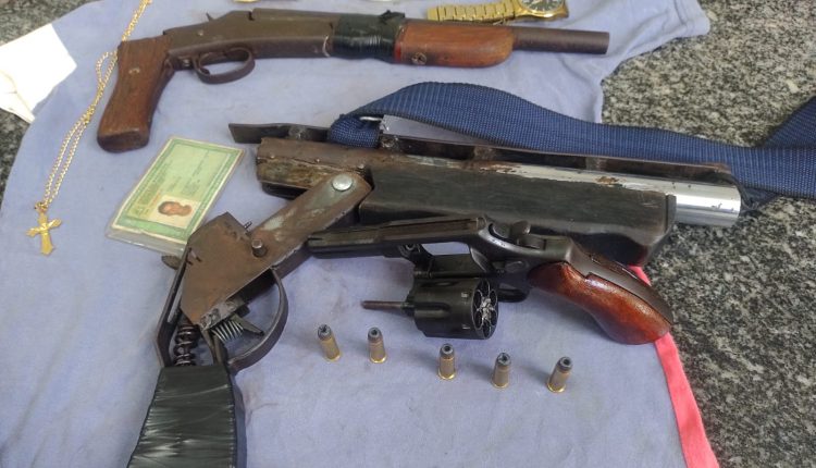 Polícia militar prende criminosos com três armas de fogo e munições na cidade de Turilândia