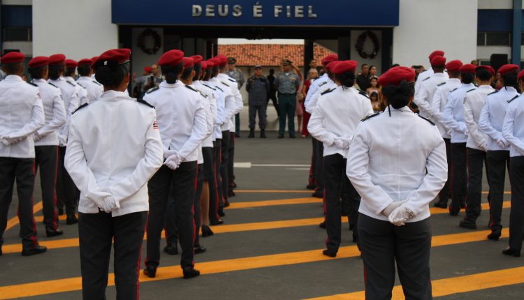 Formatura do Ensino Fundamental do Colégio Militar Tiradentes VI (CMT VI)