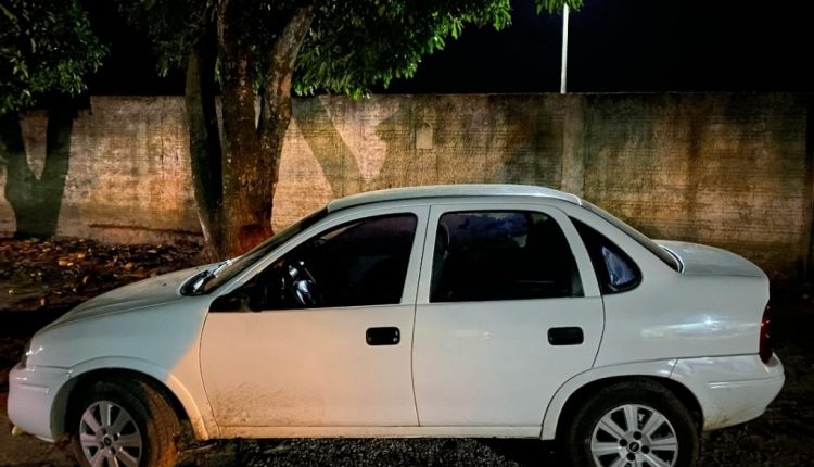 Polícia Militar recupera veículo roubado e prende indivíduo em flagrante