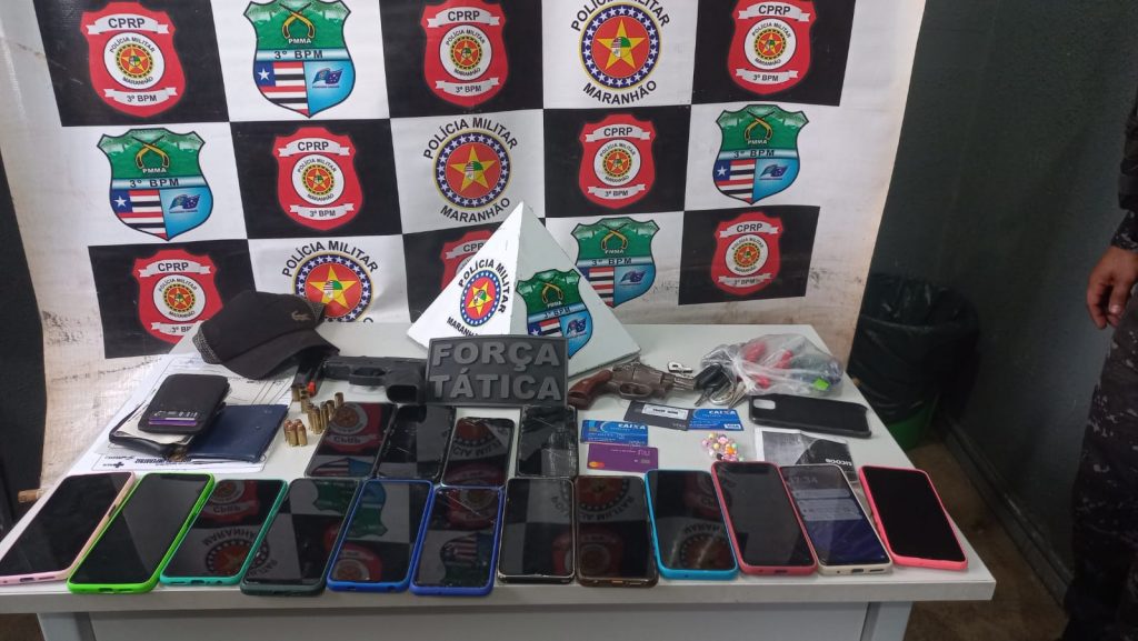 Em Imperatriz Polícia Militar prende assaltantes, apreende duas armas de fogo e recupera 16 celulares roubados