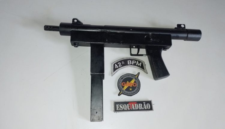 CONFRONTO ARMADO E APREENSÃO: ESQUADRÃO GIRO EM CONJUNTO COM CPU DO 42º BPM REALIZA APREENSÃO DE ARMA DE FOGO NO POLO COROADINHO