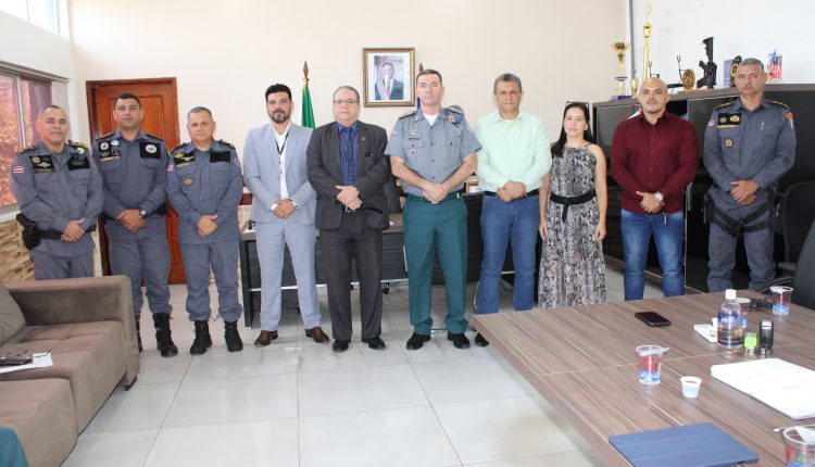 Comando da Polícia Militar do Maranhão reúne-se com juiz da 1ª vara da Infância e Juventude de São Luís