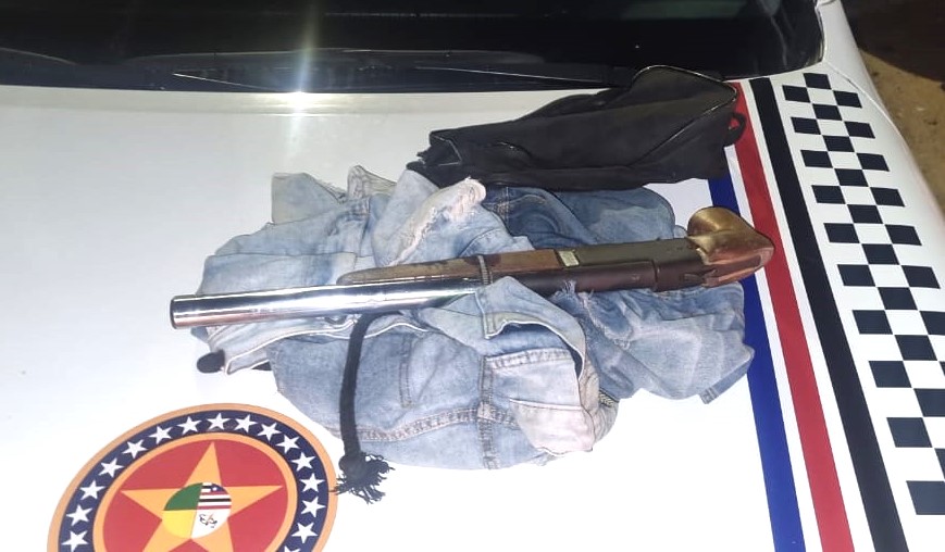 Polícia Militar apreende arma de fogo e recupera veículo roubado em São Luís