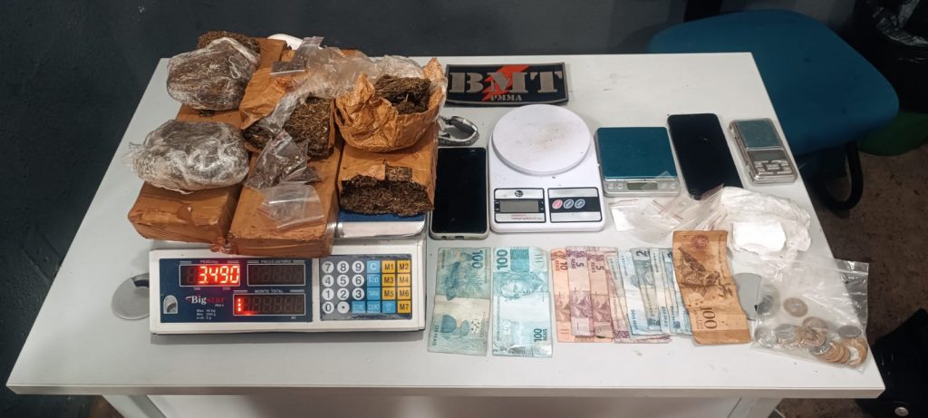 Polícia militar apreende grande quantidade de drogas na cidade de João Lisboa