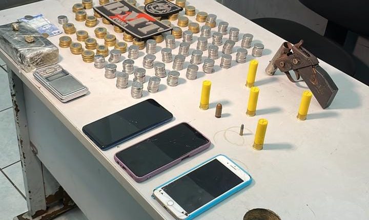 Polícia militar prende homem por porte ilegal de arma de fogo e tráfico de entorpecentes no Bairro do São Francisco, em São Luís