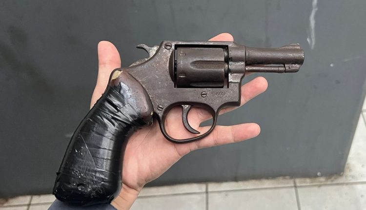 PMMA apreende arma de fogo após acompanhamento tático no Bairro do São Francisco, em São Luís